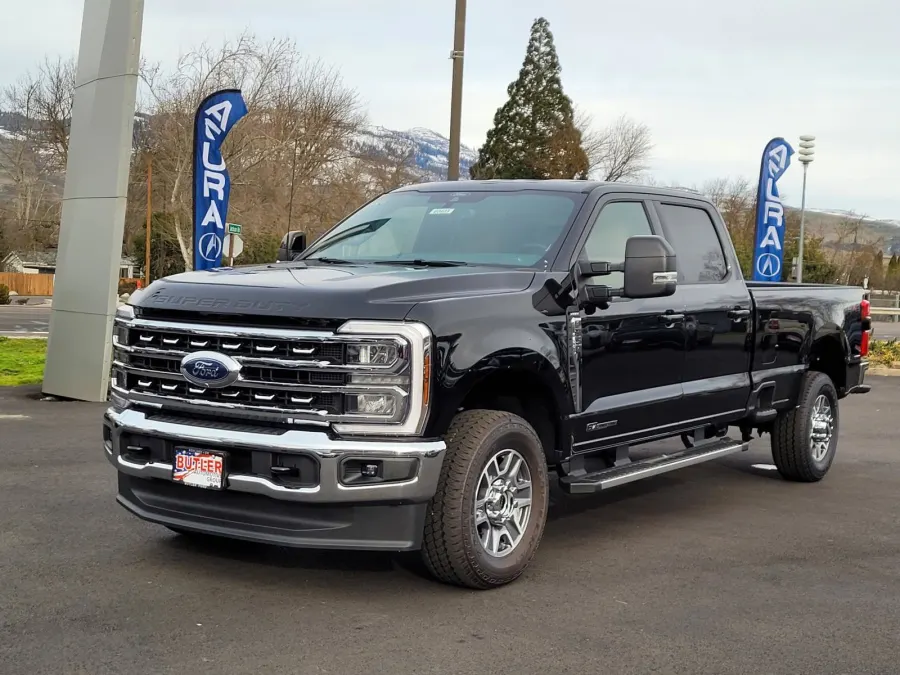 2026 Ford Super Duty F-350 SRW in Agate Black Metallic