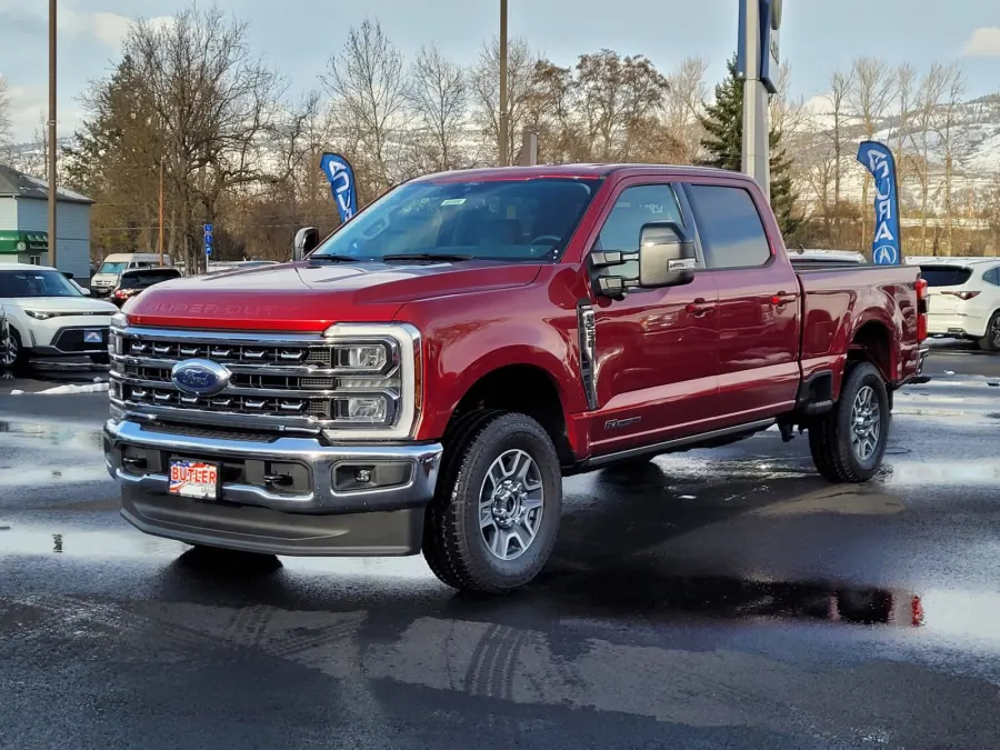 2026 Ford Super Duty F-250 SRW in Ruby Red Metallic Tinted Clearcoat