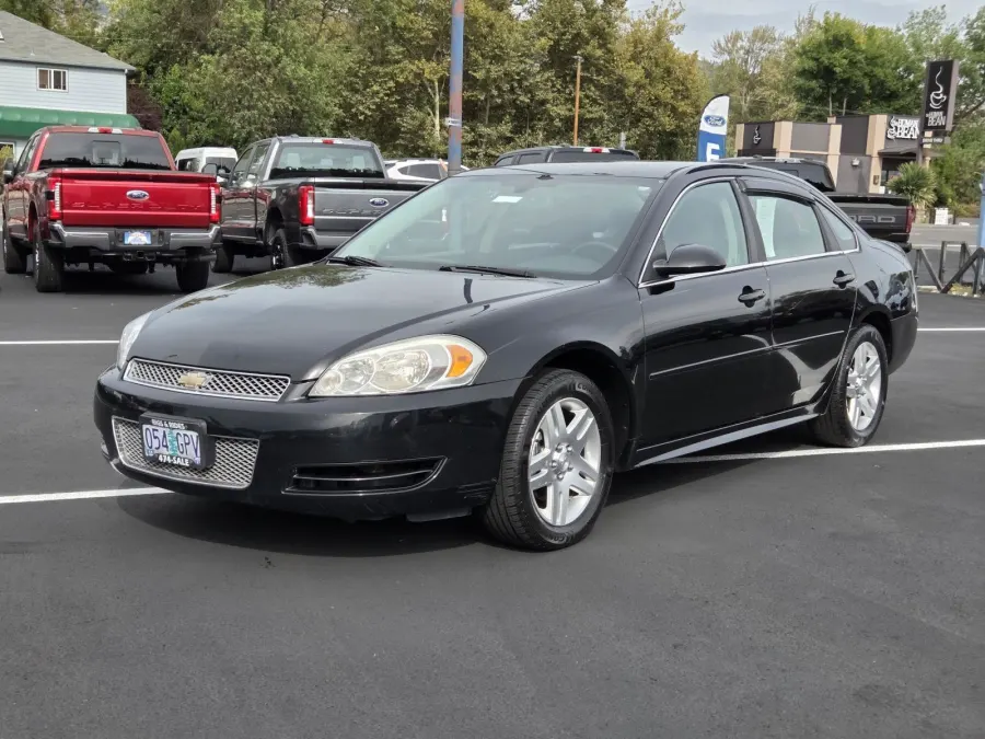 2013 Chevrolet Impala in Black