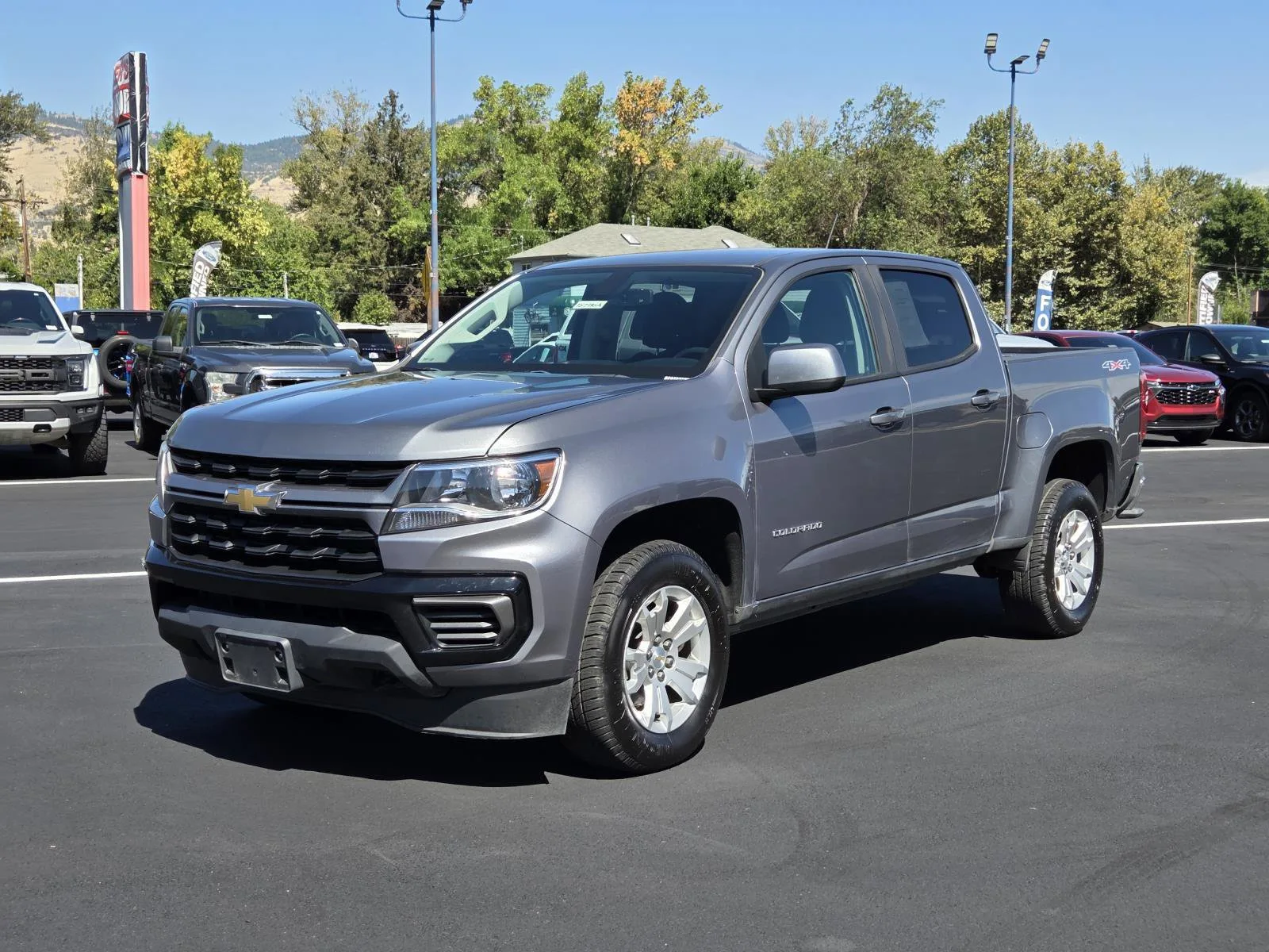 2021 Chevrolet Colorado 4WD LT in Satin Steel Metallic